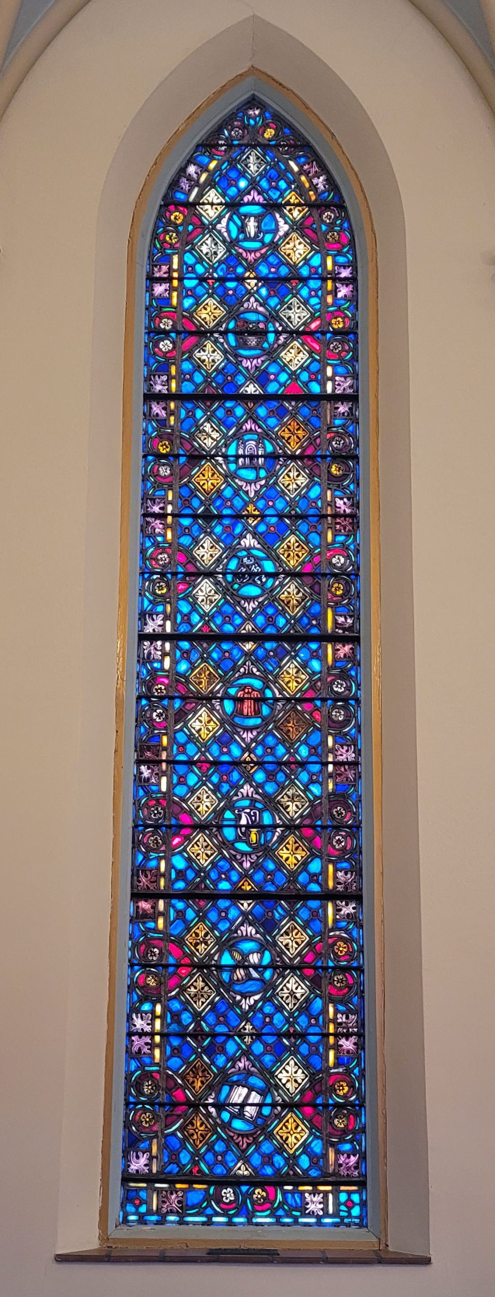 Moore Window